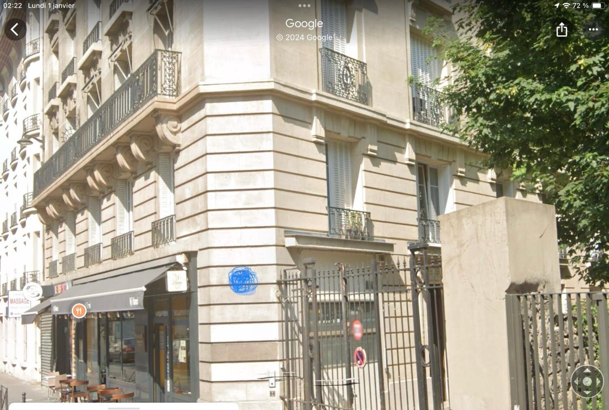 Chez Le Habitant 282 Rue Lecourbe 75015 Parigi
